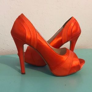 dyed Touch Ups orange Emmy heels platform 9.5